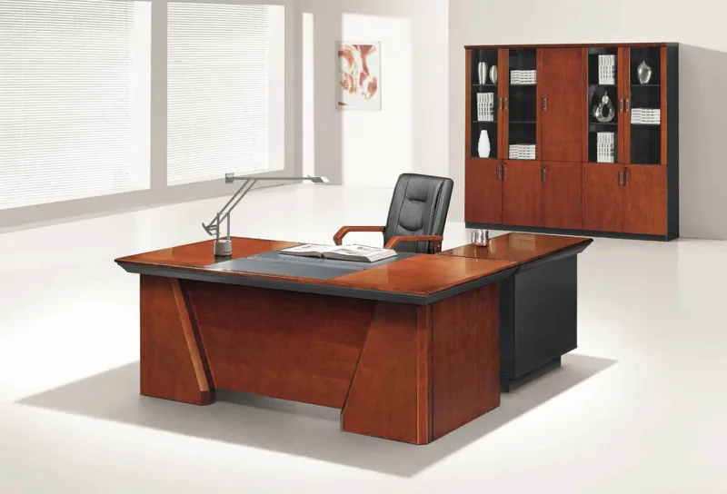 Executive L-shaped desk 200 cm