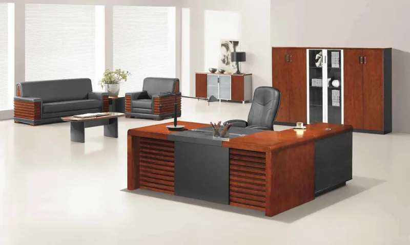 Executive L-shaped desk 210 cm