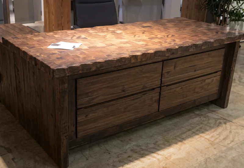 Executive desk 1.8 m with left return