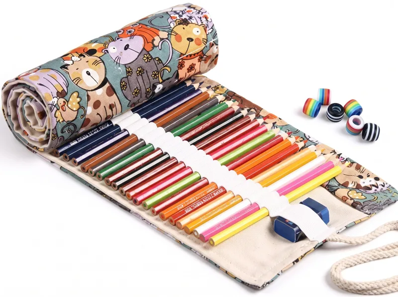 Roll-up pencil case with colouring pencils